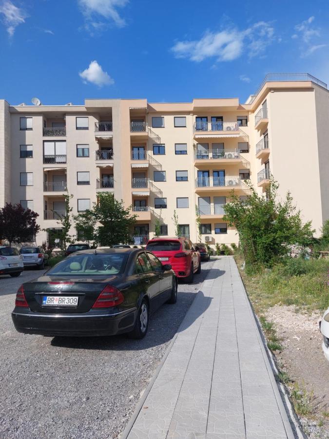 Aria Apartmani Podgoriţa Exterior foto